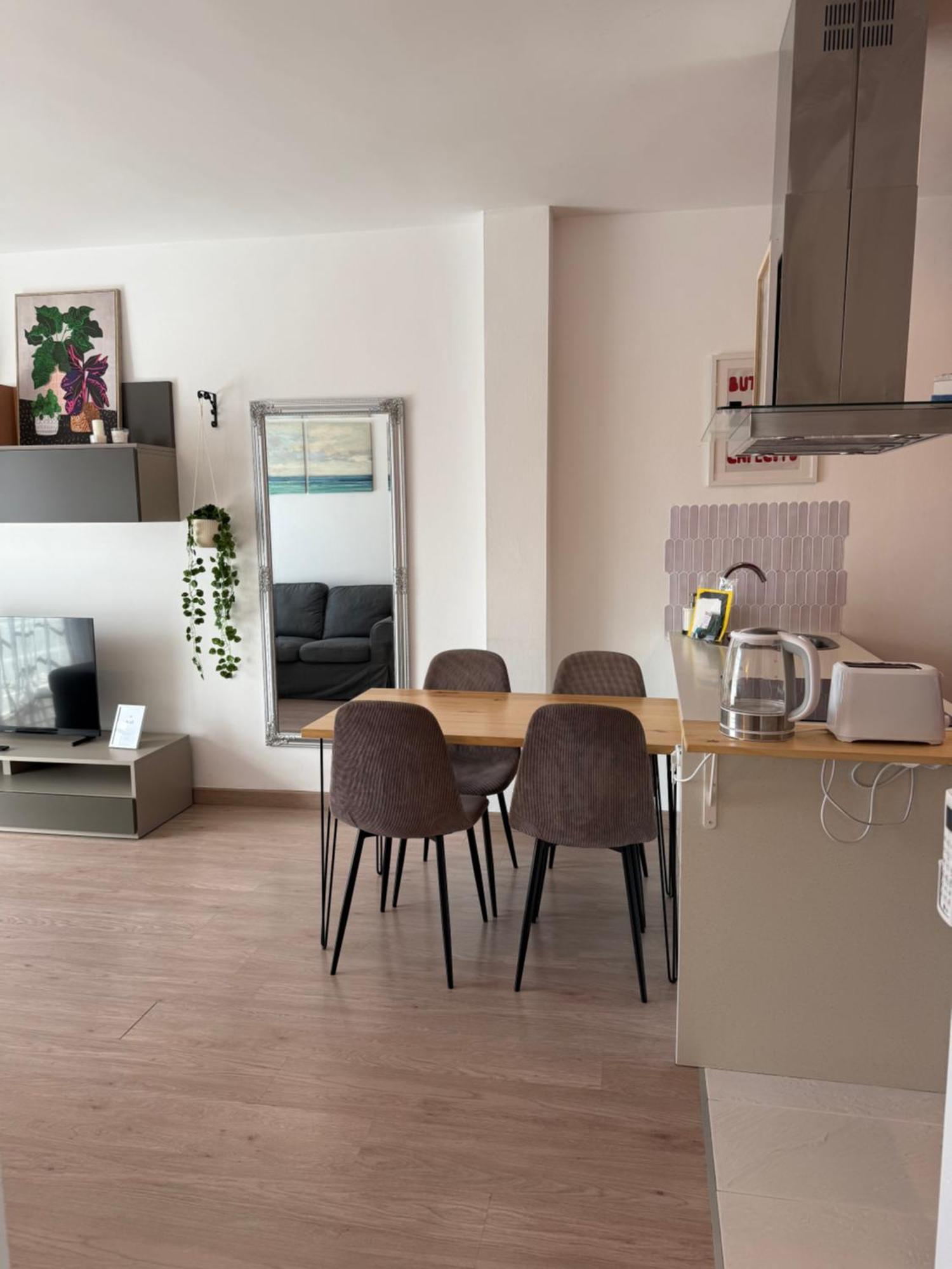 Seaside Paradise - 2 Bedroom Apartment With Ocean Views & Air Conditioning In Playa San Juan Kültér fotó