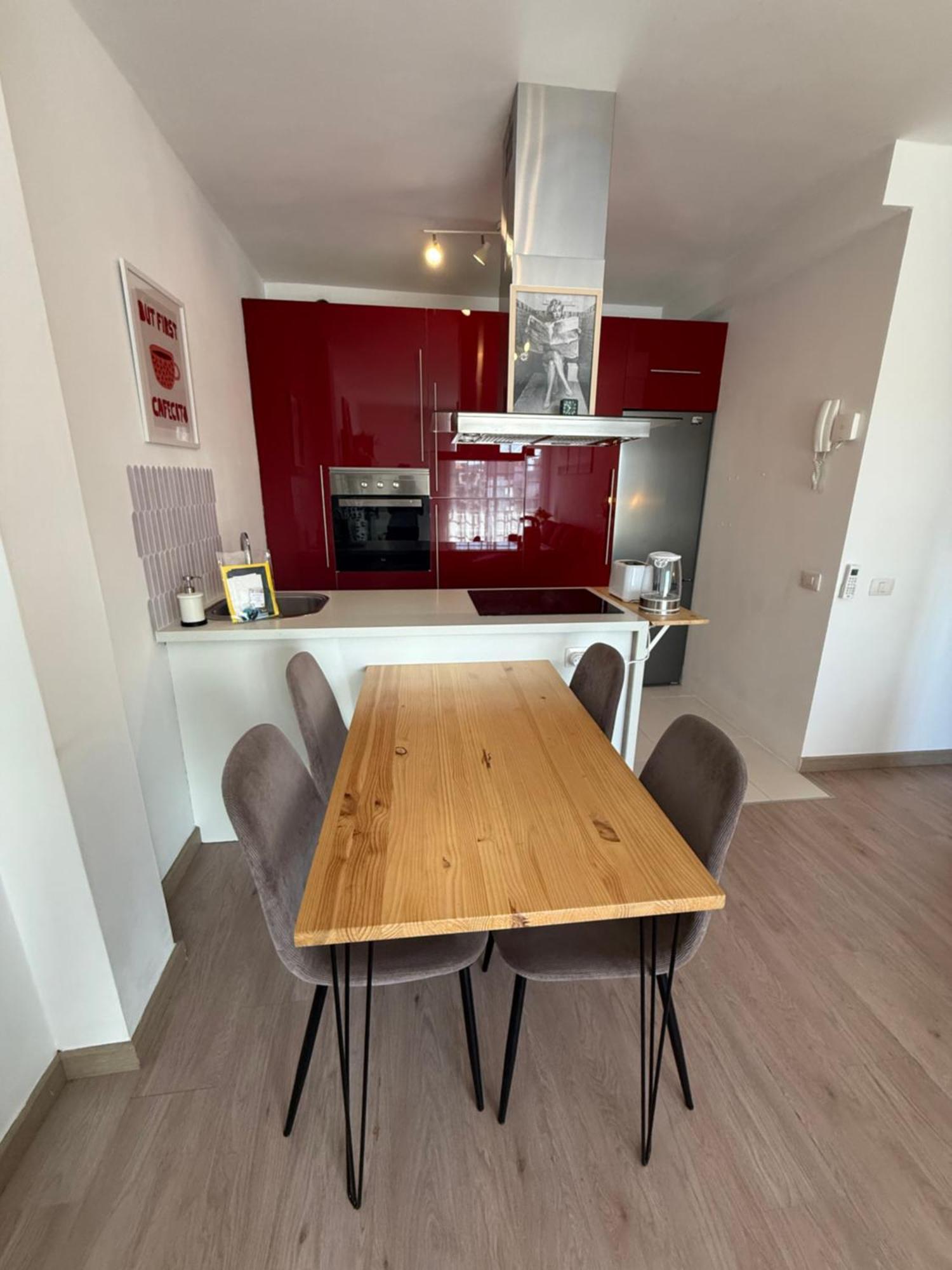 Seaside Paradise - 2 Bedroom Apartment With Ocean Views & Air Conditioning In Playa San Juan Kültér fotó