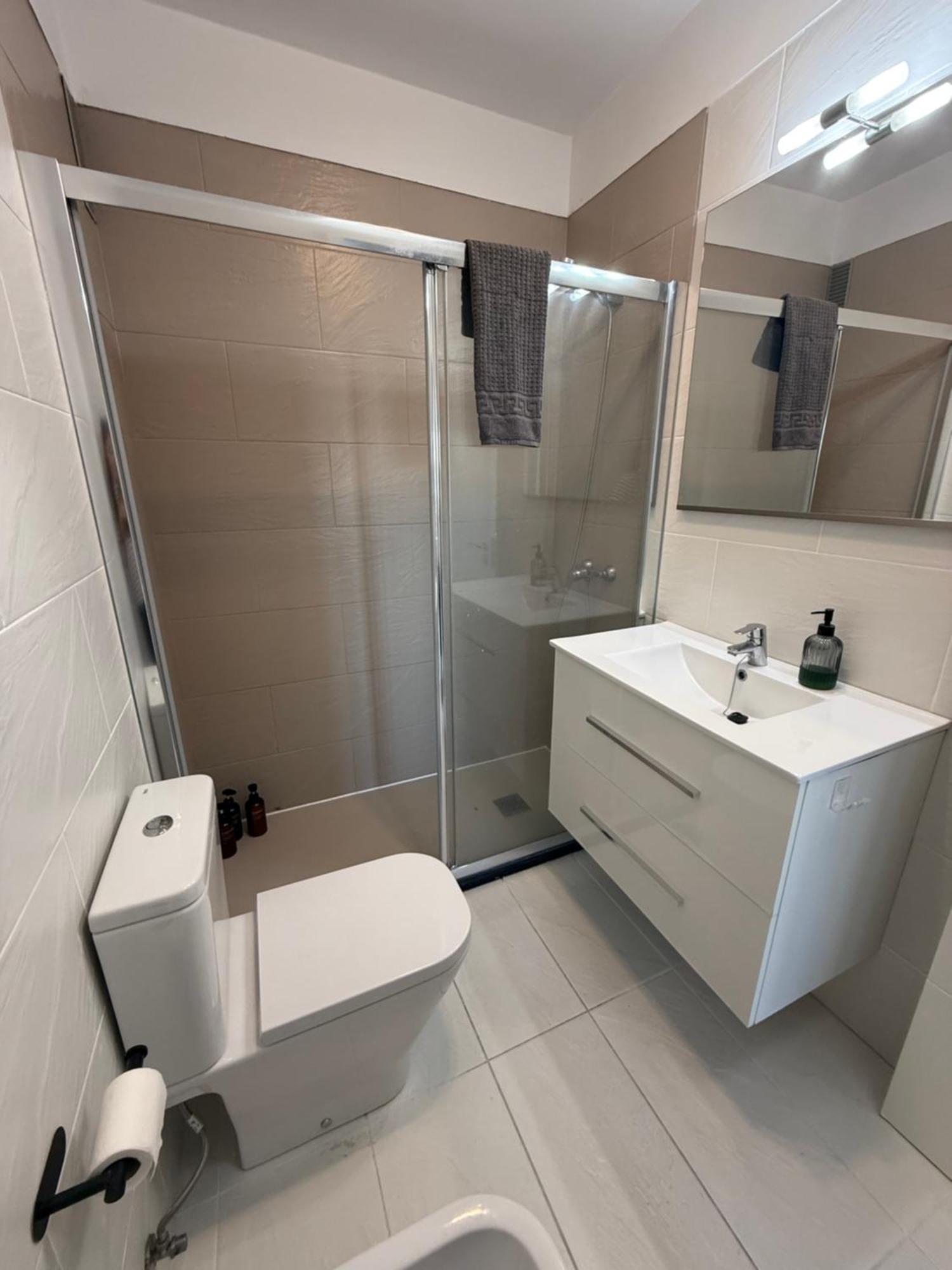 Seaside Paradise - 2 Bedroom Apartment With Ocean Views & Air Conditioning In Playa San Juan Kültér fotó