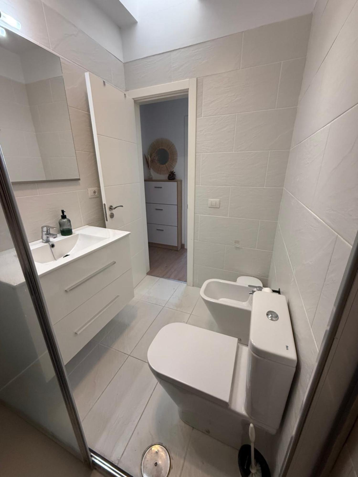 Seaside Paradise - 2 Bedroom Apartment With Ocean Views & Air Conditioning In Playa San Juan Kültér fotó